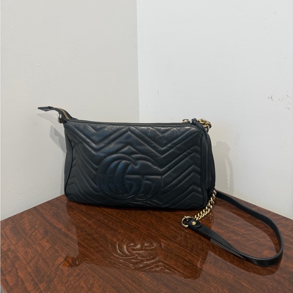GUCCI handbag - Picture 2 of 6